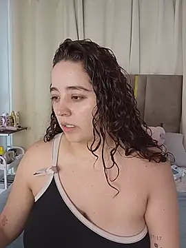 LoanaSantos online show from 07.18.26