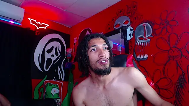 Snapshot of dante_hellsingx chatting on 12.14.25 dante hellsingx online show from 12.14.25