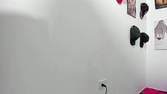 Rihanna hotx online show from 02.26.26