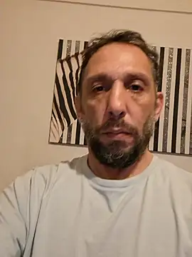 Snapshot of Valen_tinx19cm chatting on 02.26.26 Valen tinx19cm online show from 02.26.26