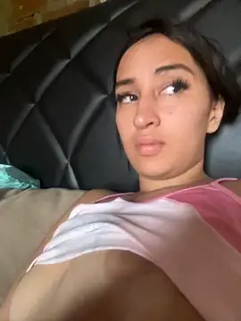 RAKEL37 online show from 11.12.25