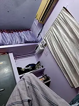 Snapshot of maddy3108 chatting on 09.27.25 maddy3108 online show from 09.27.25