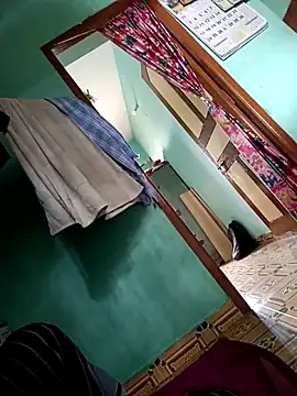 Snapshot of maddy3108 chatting on 12.15.25 maddy3108 online show from 12.15.25