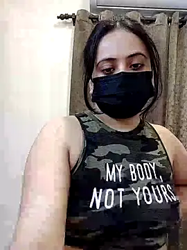 Snapshot of sexy_aaliya_hamidi chatting on 11.27.25 sexy aaliya hamidi online show from 11.27.25