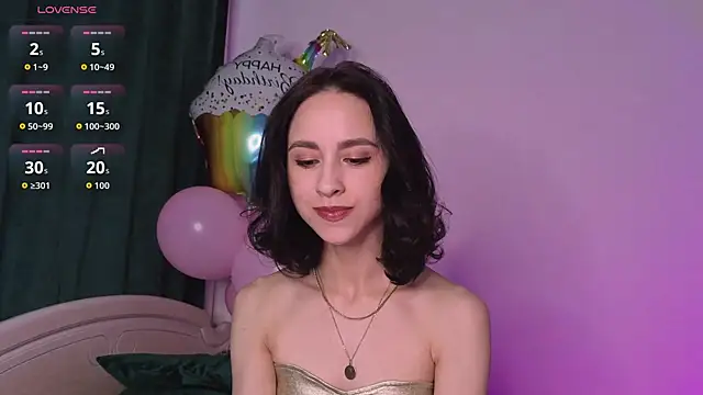 MiaSweetasHoney online show from 10.17.25