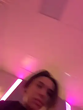 VioletAsh online show from 01.06.26