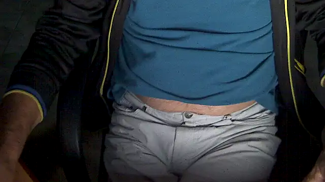 Snapshot of velikifant7 chatting on 11.14.25 velikifant7 online show from 11.14.25