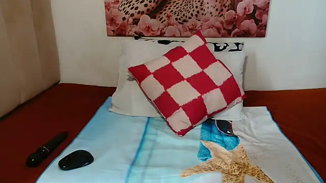 GorillaGripCunt77 online show from 04.09.26