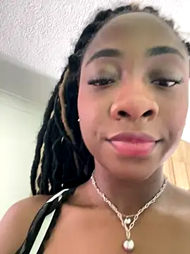 Snapshot of Astergray21 chatting on 11.13.25 Astergray21 online show from 11.13.25