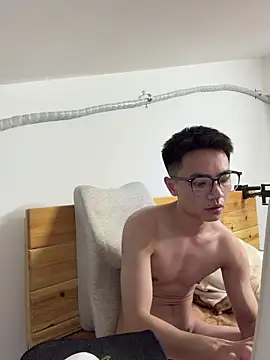 XTTX49 online show from 03.22.26