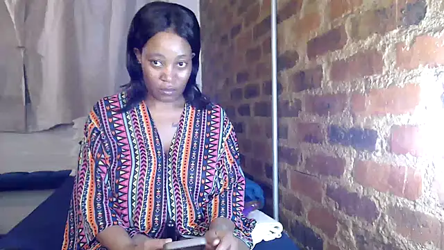 SweetPortableAmber online show from 09.26.25