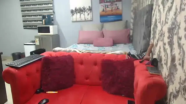 SweetPortableAmber online show from 05.27.26