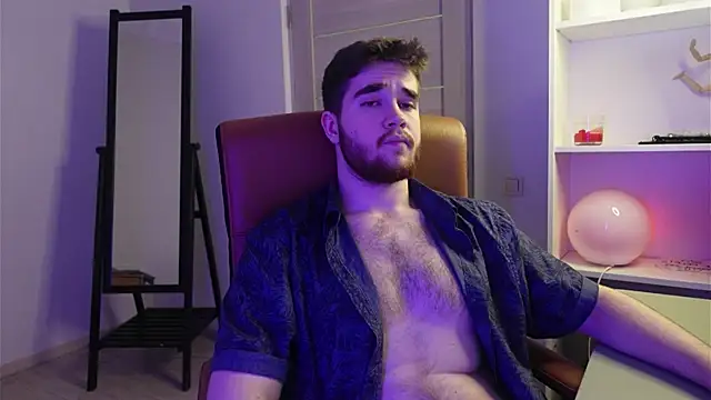 Mark Maxim online show from 10.12.25