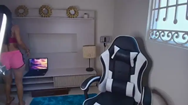 princequinn  online show from 05.31.26