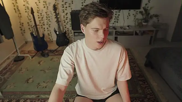 RusBradPitt online show from 02.06.26