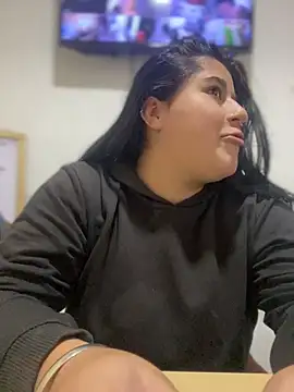 Snapshot of Tokio_Sakura chatting on 02.17.26 Tokio Sakura online show from 02.17.26