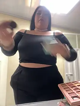 Snapshot of Tokio_Sakura chatting on 02.25.26 Tokio Sakura online show from 02.25.26