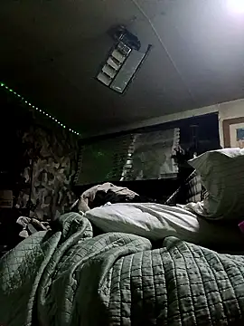 Snapshot of bearded_cross chatting on 01.16.26 bearded cross online show from 01.16.26