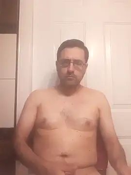 Snapshot of Gearsuit chatting on 11.07.25 Gearsuit online show from 11.07.25