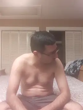 Snapshot of Gearsuit chatting on 12.13.25 Gearsuit online show from 12.13.25