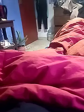 QJHoElyking online show from 10.15.25