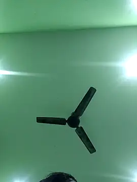 AnanyaKapoor89 online show from 11.27.25