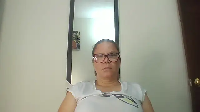 Snapshot of latinamaster chatting on 01.17.26 latinamaster online show from 01.17.26