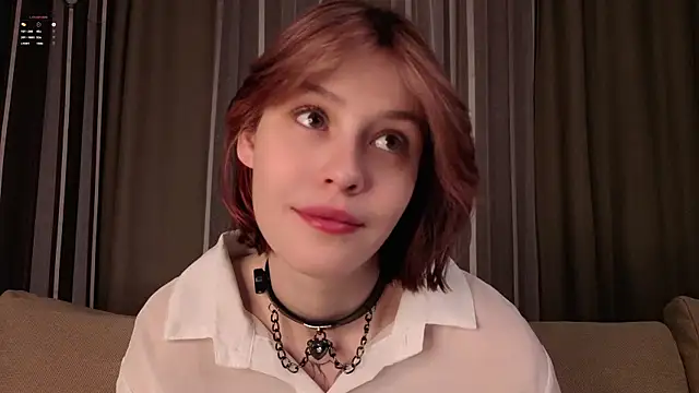 Snapshot of LurleneRamo chatting on 12.04.25 LurleneRamo online show from 12.04.25