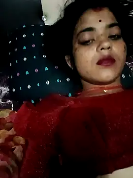 Snapshot of Rachna_Love chatting on 10.23.25 Rachna Love online show from 10.23.25