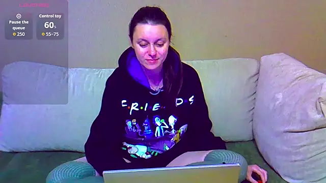 Snapshot of Dirty_DianaXXX chatting on 10.12.25 Dirty DianaXXX online show from 10.12.25