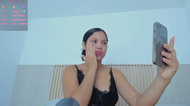 alena brown  online show from 11.10.25