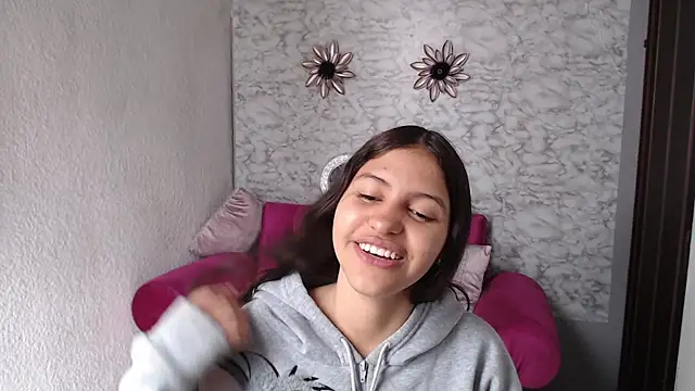 Evagirl69 online show from 04.17.26