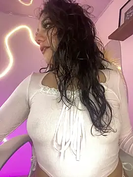 Snapshot of Zoe_Serrat chatting on 09.09.25 Zoe Serrat online show from 09.09.25