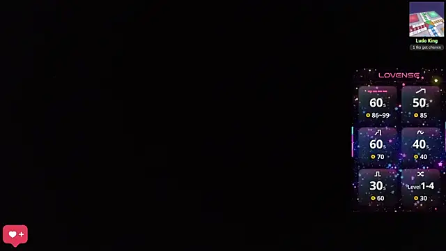 Snapshot of AlisaWyn chatting on 11.27.25 AlisaWyn online show from 11.27.25