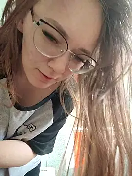 AlisaWyn online show from 01.16.26