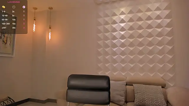 BonnyRose online show from 10.25.25