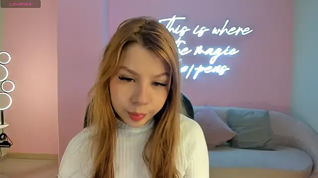 TiffannySins online show from 04.12.26