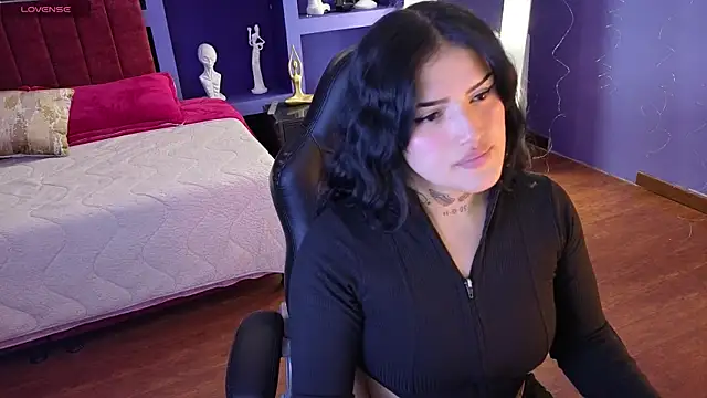 sari belle online show from 11.25.25