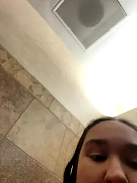 Snapshot of marcylove chatting on 11.12.25 marcylove online show from 11.12.25