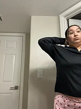 Snapshot of marcylove chatting on 01.14.26 marcylove online show from 01.14.26