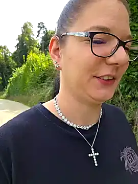 Swiss Lady online show from 09.10.25