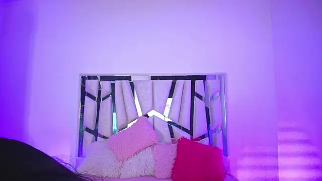 Snapshot of melody__stone chatting on 09.14.25 melody stone online show from 09.14.25