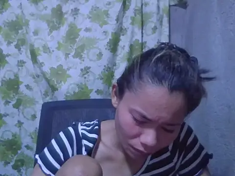 Sweeetgurll online show from 10.02.25