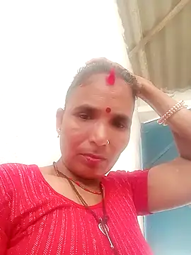 Snapshot of Monika_thakurr chatting on 09.15.25 Monika thakurr online show from 09.15.25