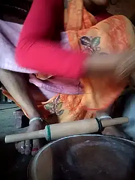 Snapshot of Monika_thakurr chatting on 02.26.26 Monika thakurr online show from 02.26.26