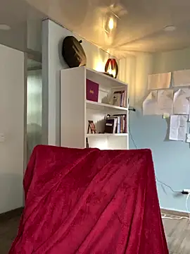 Canneela online show from 10.21.25