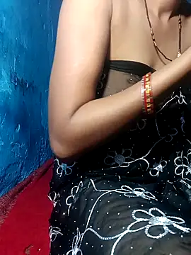 Snapshot of ruchigoutam chatting on 11.04.25 ruchigoutam online show from 11.04.25