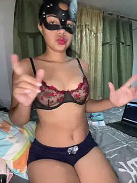 Kyra  Rose online show from 11.14.25