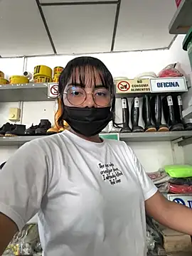 Kyra  Rose online show from 01.19.26