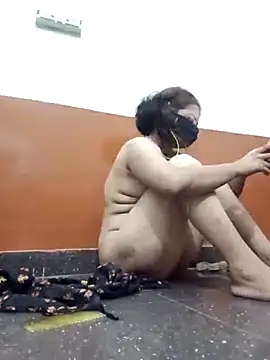 Rinki bhabhiji online show from 10.02.25